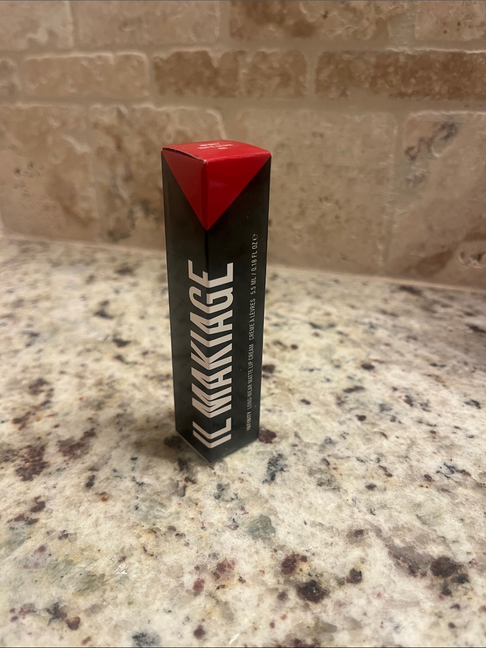 IL MAKIAGE Matte Gesha 405 Lipstick New in Box